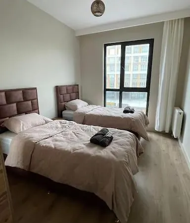 Luxury 3 Bedroom Close To Mall Of Istanbul アパート Basaksehir